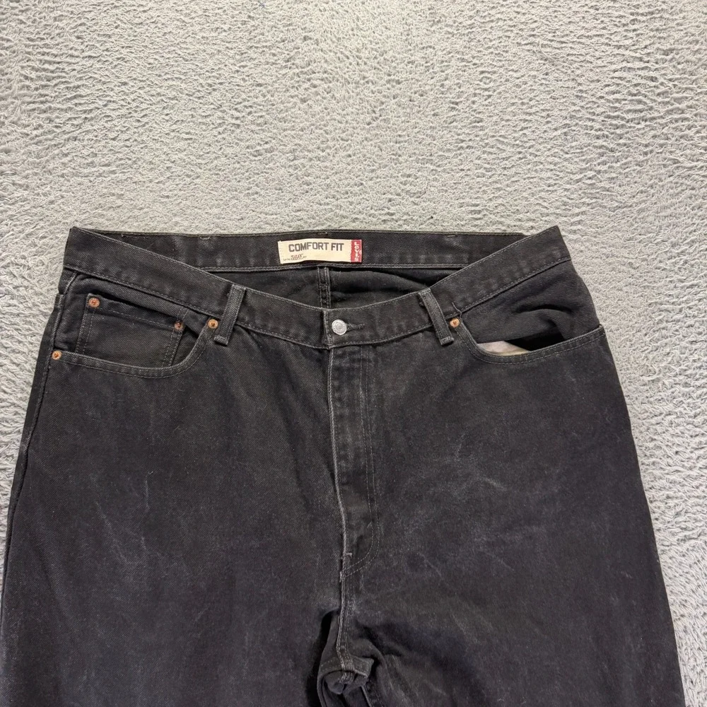 Vintage Levi's 560 Jeans Men's 42x30 Black Cotton Denim Straight Workwear Retro